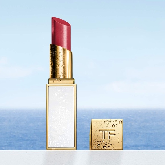 💋 TOM FORD Ultra Shine Lip Color - Remote Isle - Picture 8 of 9